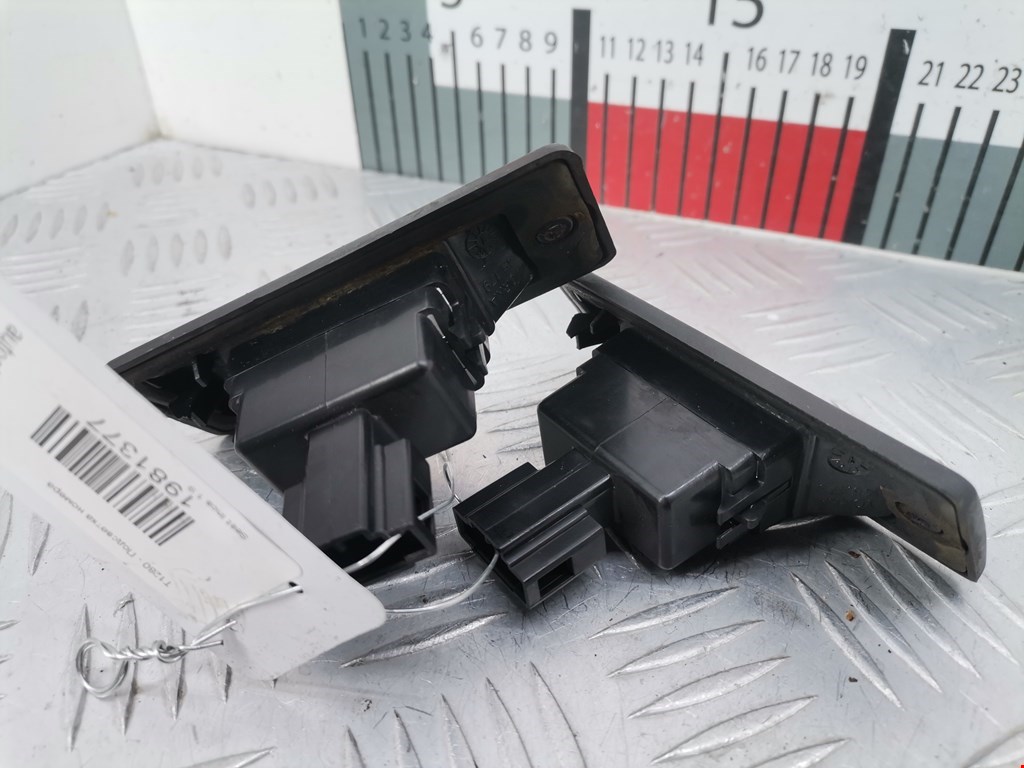 Фонарь подсветки номера SEAT Inca 1997-2004