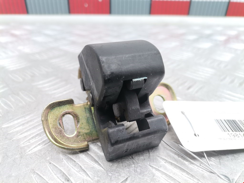 Замок двери распашной левой Renault Master 2 (1997-2010)