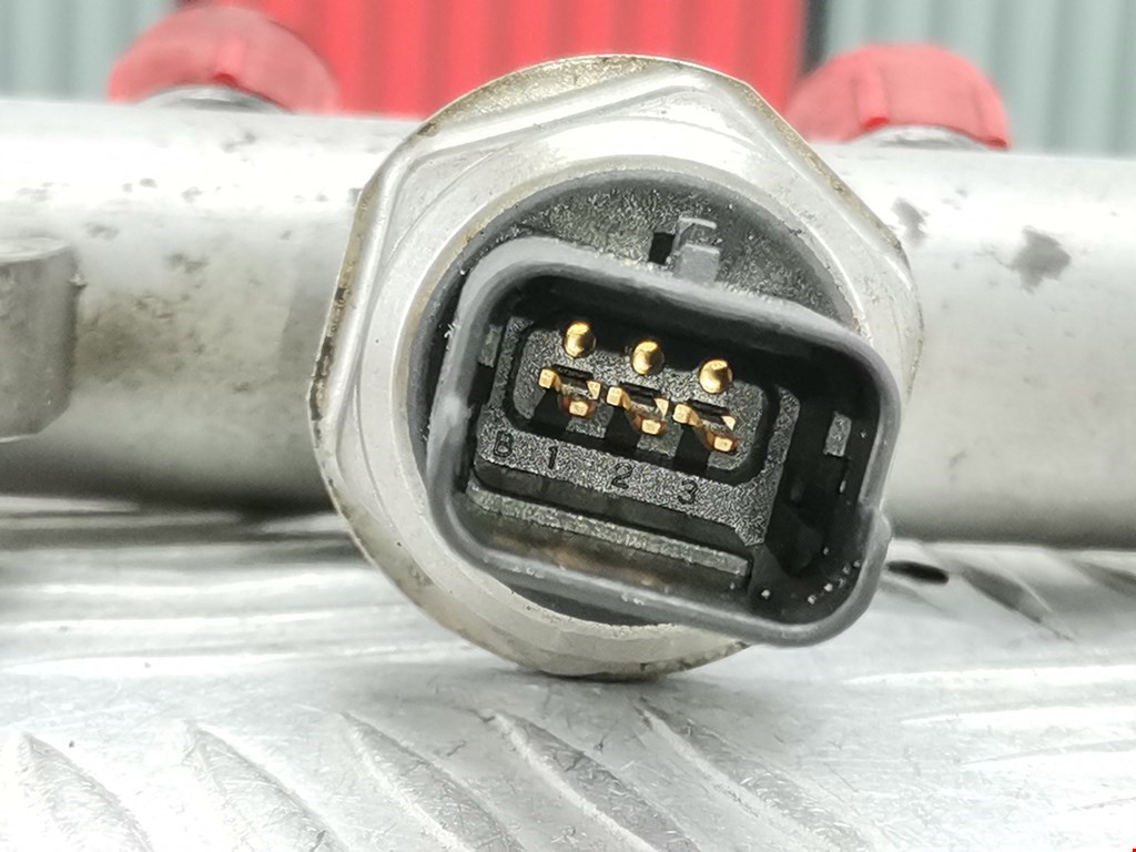 Датчик давления топлива FORD C-MAX 2003-2010