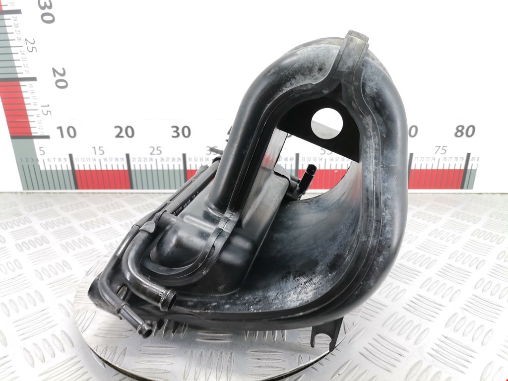 Коллектор впускной VOLKSWAGEN Fox 2005-2011