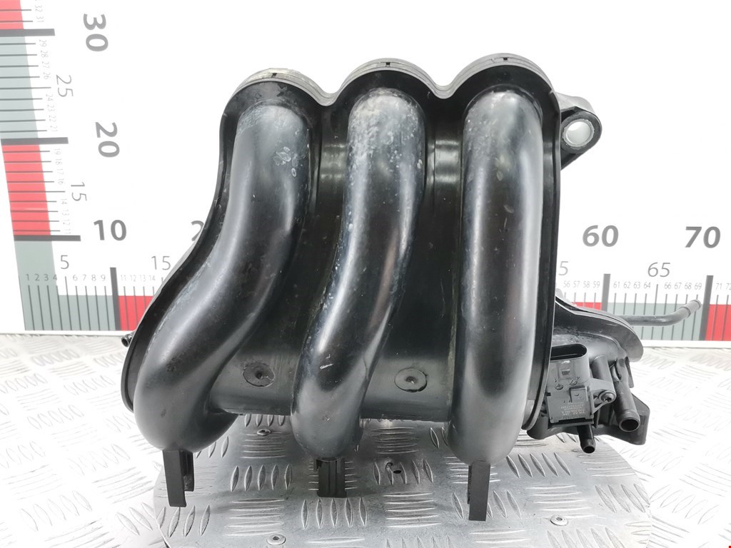 Коллектор впускной VOLKSWAGEN Fox 2005-2011