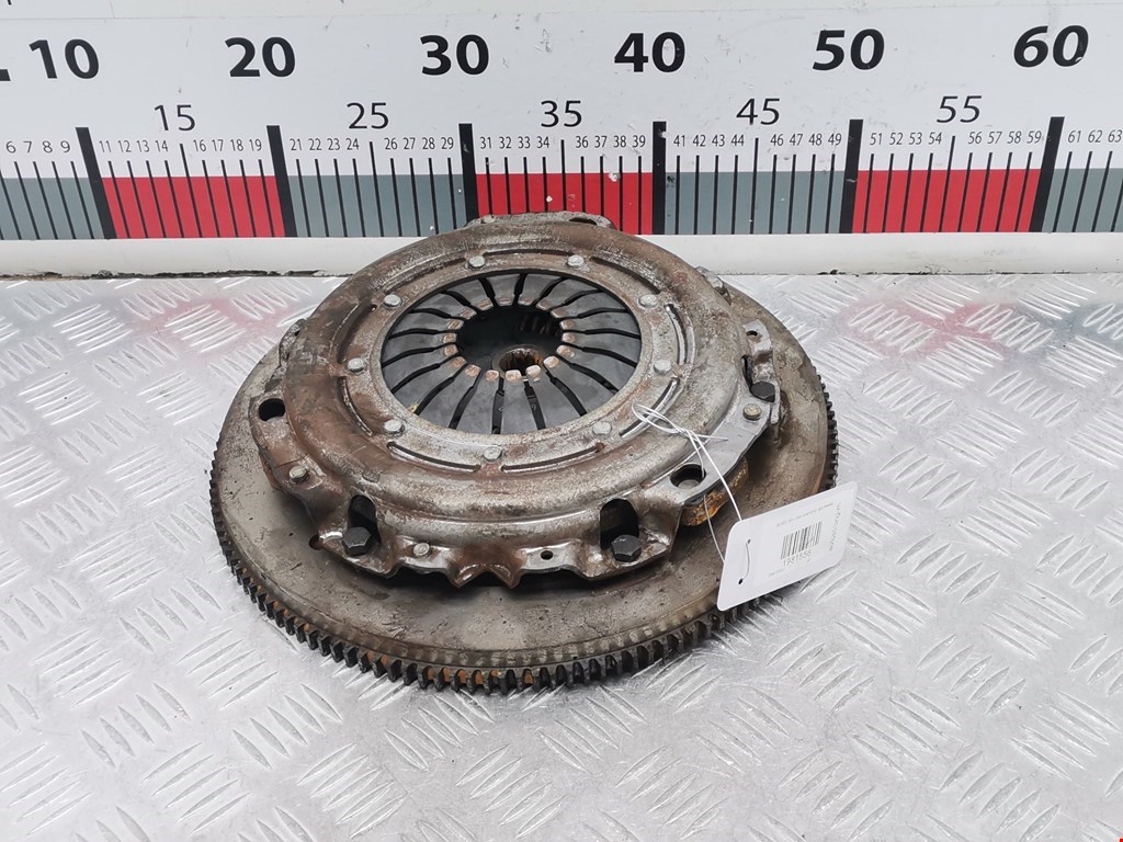 Маховик (демпфер сцепления) OPEL Corsa C 2000-2006