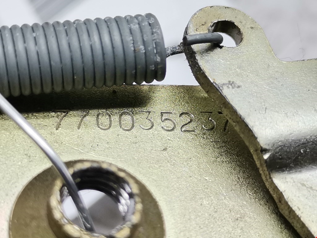 Ручка дверная задняя внутренняя левая RENAULT Master 1998-2010