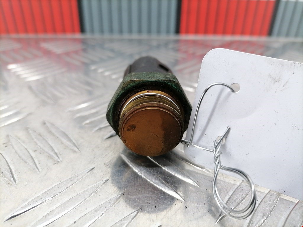 Датчик температуры (охлаждающей жидкости) AUDI A3 8L 1996-2003