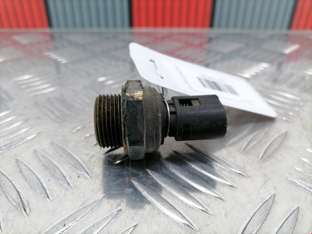 Датчик температуры (охлаждающей жидкости) RENAULT Scenic I 1996-2003