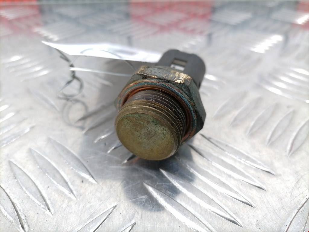 Датчик температуры (охлаждающей жидкости) RENAULT Scenic I 1996-2003