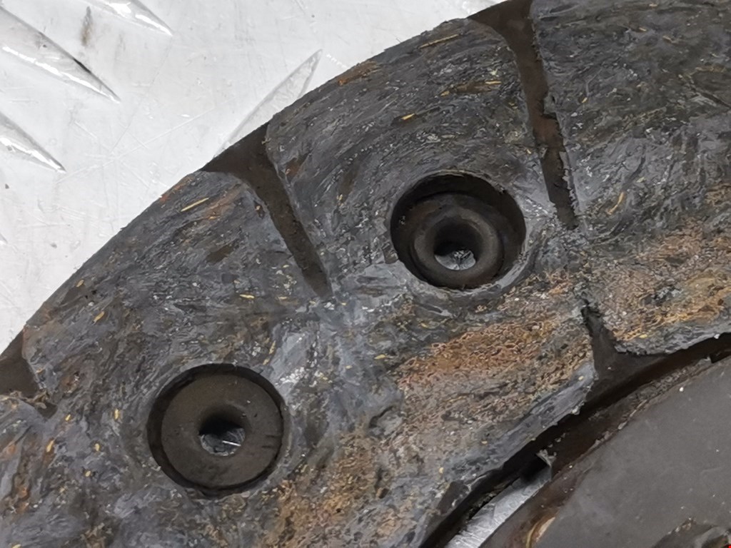 Маховик (демпфер сцепления) OPEL Corsa C 2000-2006