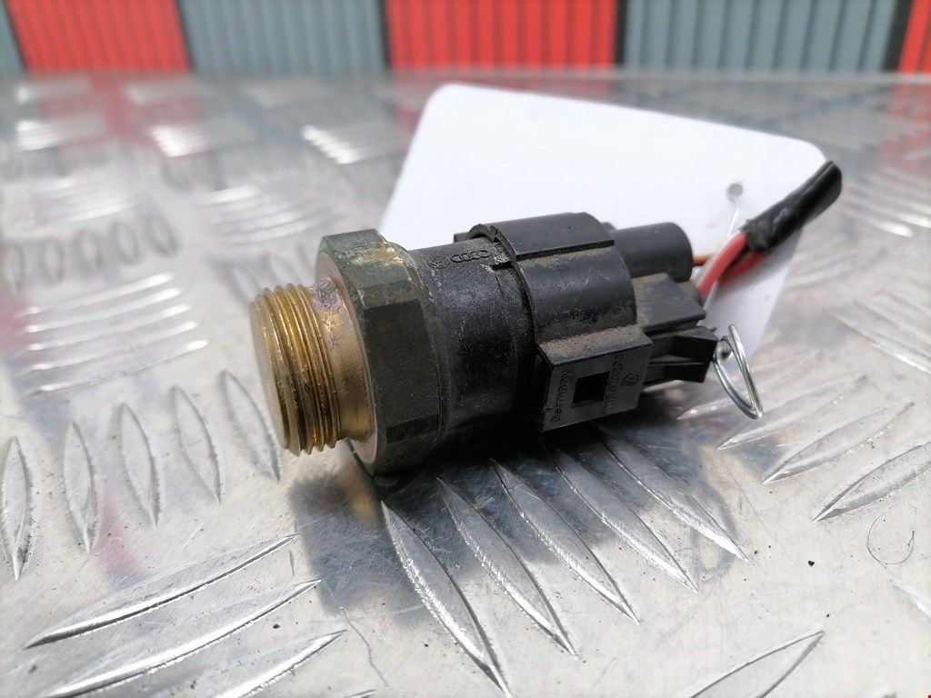 Датчик температуры (охлаждающей жидкости) VOLKSWAGEN Golf IV 1997-2003