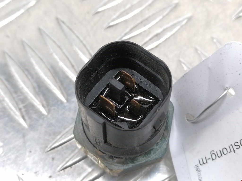 Датчик температуры (охлаждающей жидкости) AUDI A3 8L 1996-2003