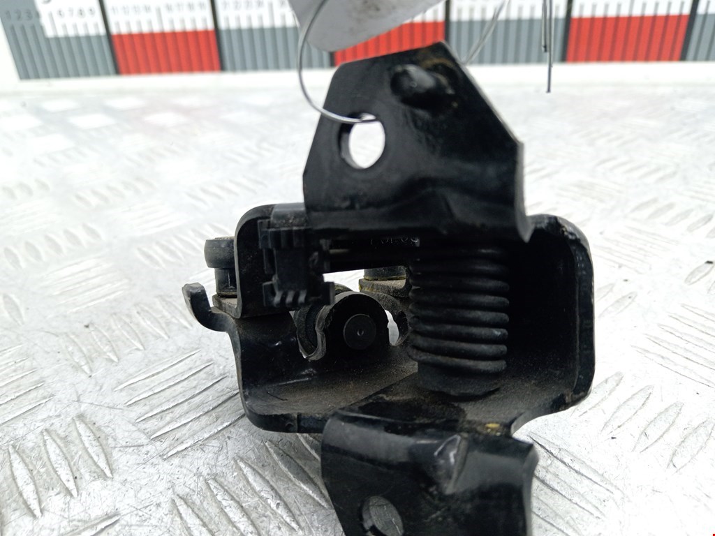 Ролик двери сдвижной (левый/правый средний верхний/нижний) PEUGEOT Partner 2008-2018