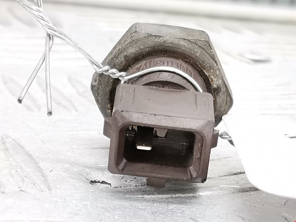 Датчик давления масла BMW 3er F30/F31/F80 2011-2019