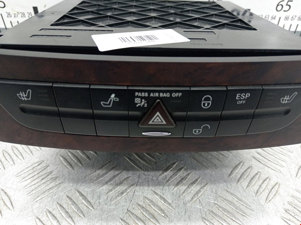 Ченджер компакт дисков MERCEDES-BENZ E-Class W211, S211 2002-2009