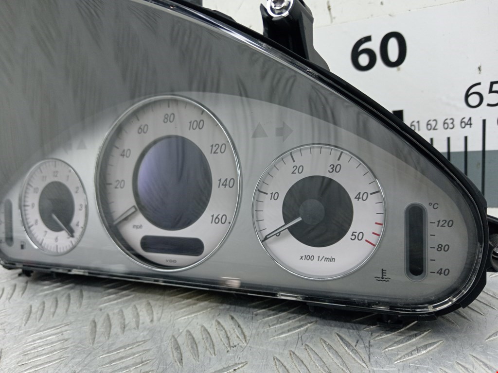 Панель приборов (щиток) MERCEDES-BENZ E-Class W211, S211 2002-2009