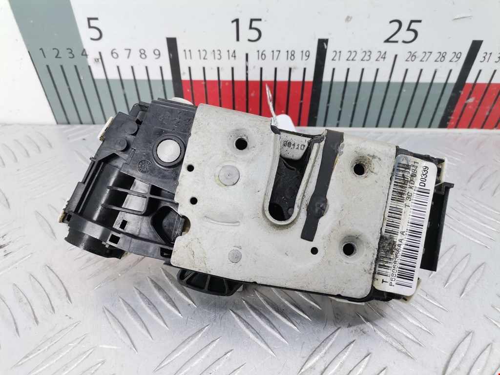 Замок двери задней правой JEEP Compass 2006-2016