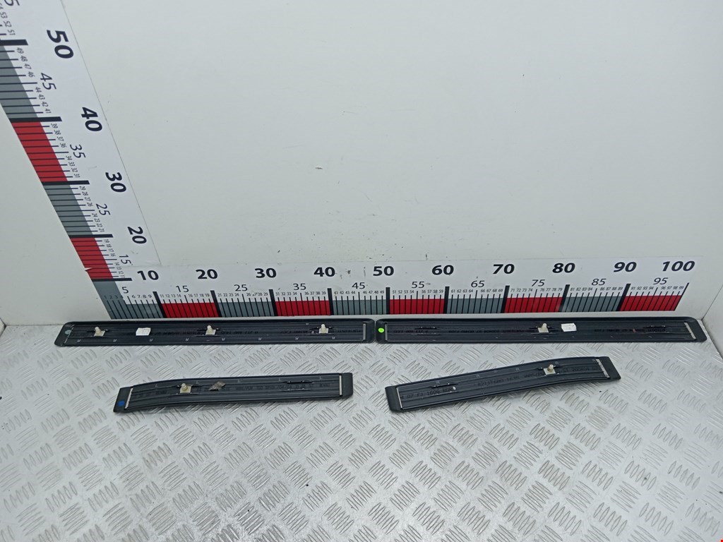 Накладка порога (внутренняя) MERCEDES-BENZ E-Class W211, S211 2002-2009