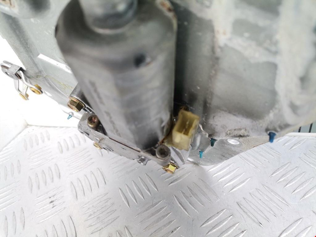 Стеклоподъемник задний правый VOLVO 850 R 1991-1997