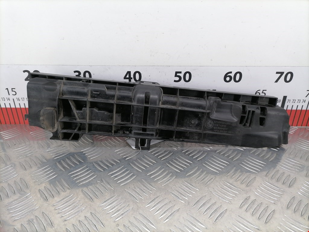 Кронштейн (крепление) радиатора BMW 1er E81\E87 2004-2011