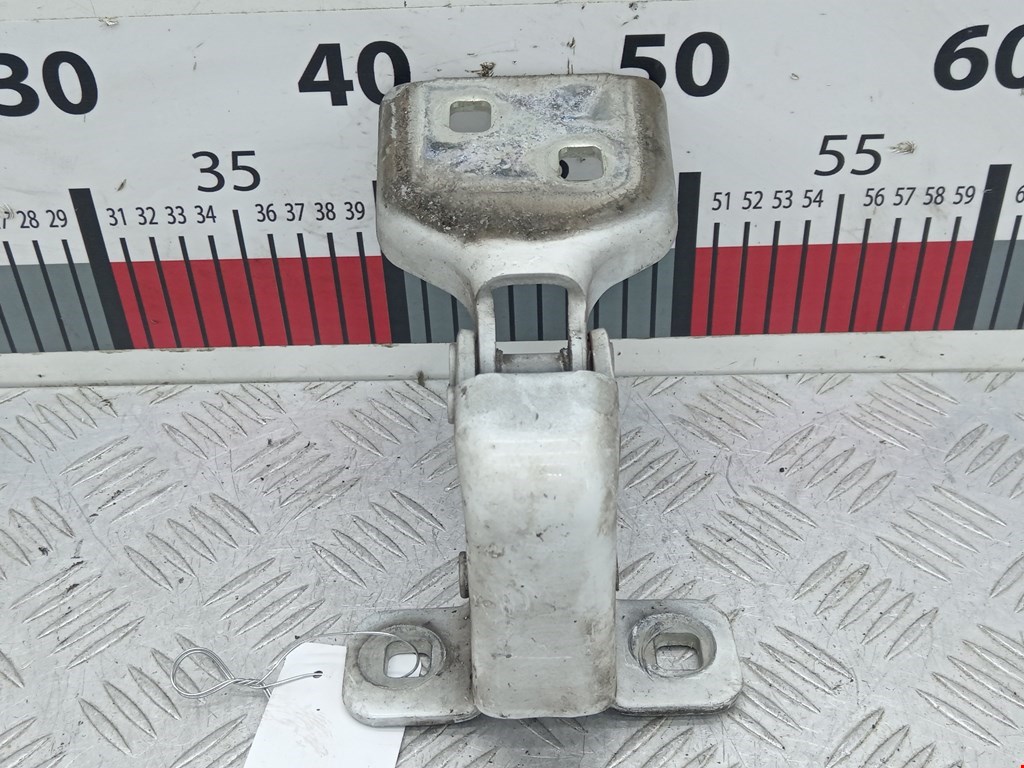 Петля двери передней правой Renault Master 3 (2010-2020)