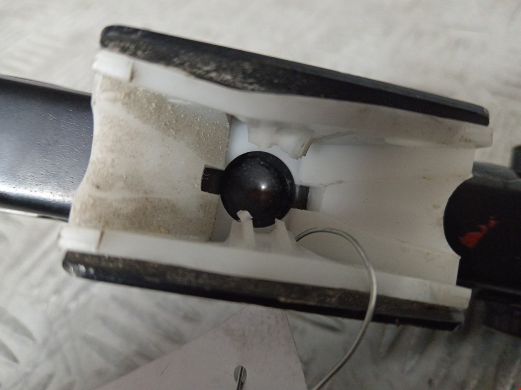 Педаль тормоза VOLKSWAGEN Passat B5 1997-2005