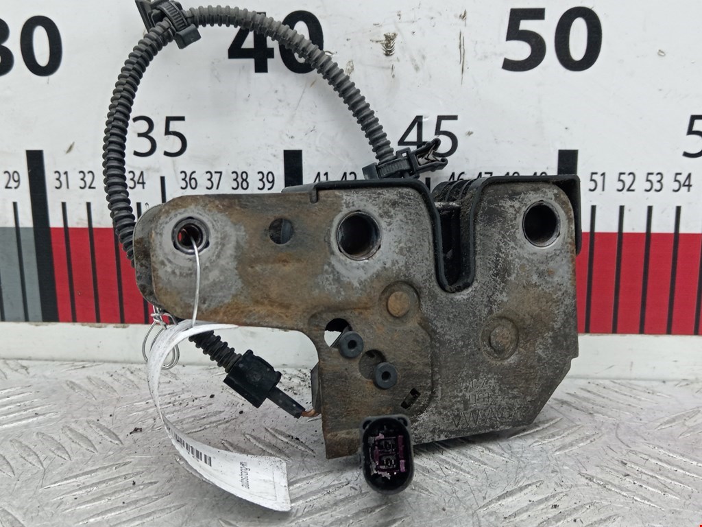 Замок капота VOLKSWAGEN Caddy III 2004-2015