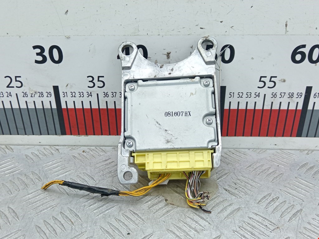 Блок управления AIR BAG TOYOTA Hilux VII AN10 AN 20 AN30 2005-2015