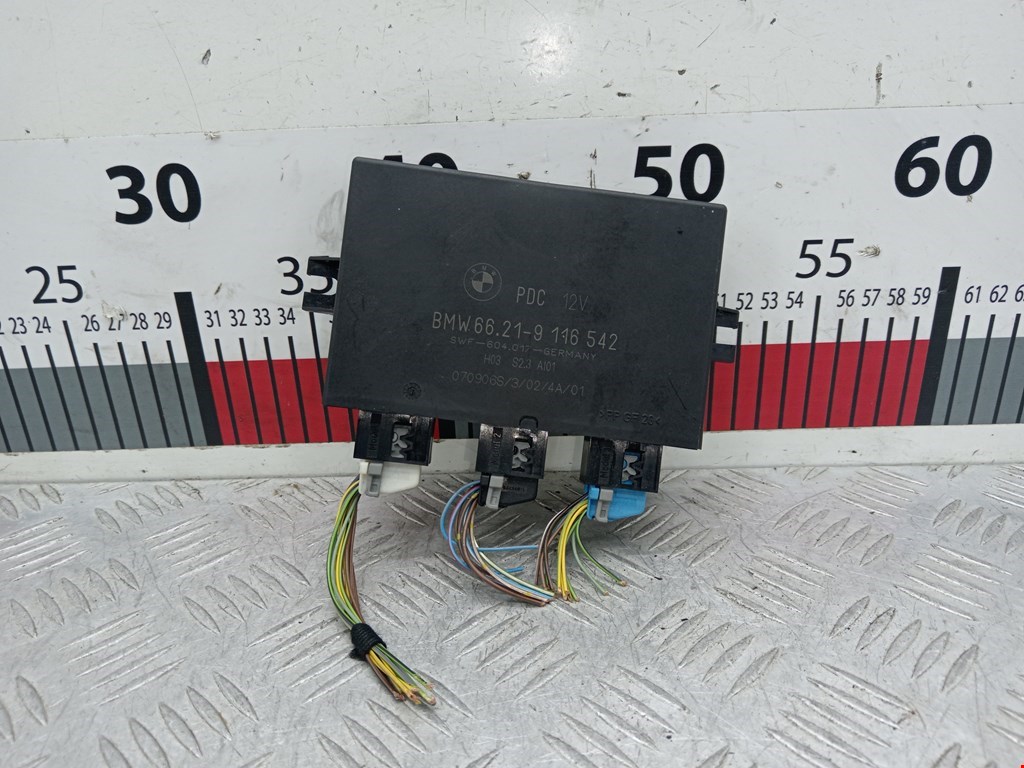 Блок управления парктрониками BMW X3 E83 2003-2010