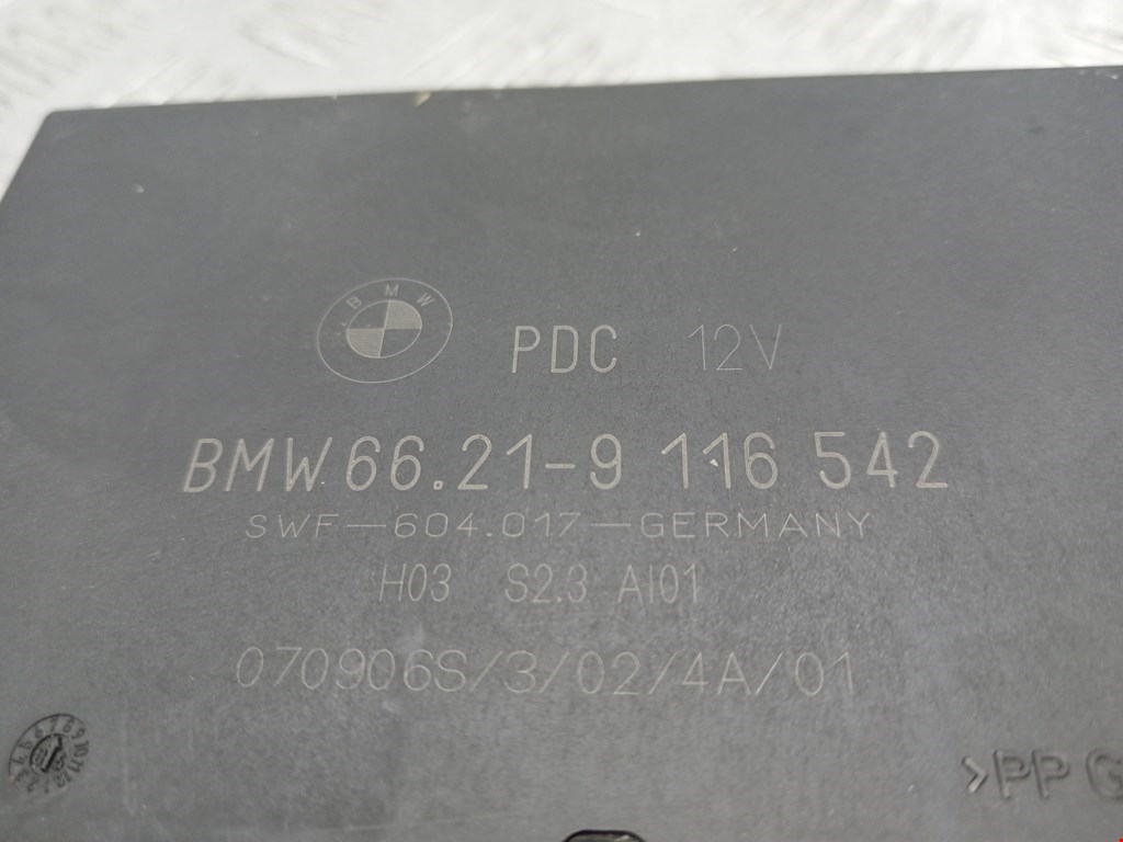 Блок управления парктрониками BMW X3 E83 2003-2010