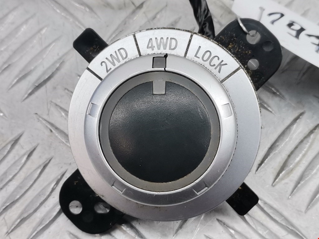 Кнопка включения полного привода MITSUBISHI Outlander XL 2006-2012