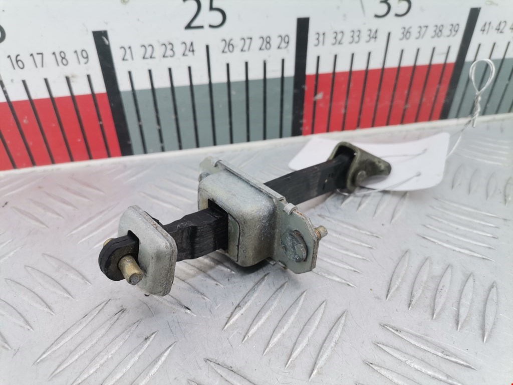 Ограничитель открывания двери SUBARU Legacy 1998-2004