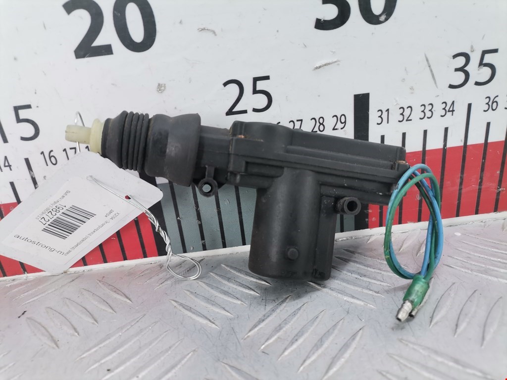 Активатор замка двери SUBARU Legacy 1998-2004