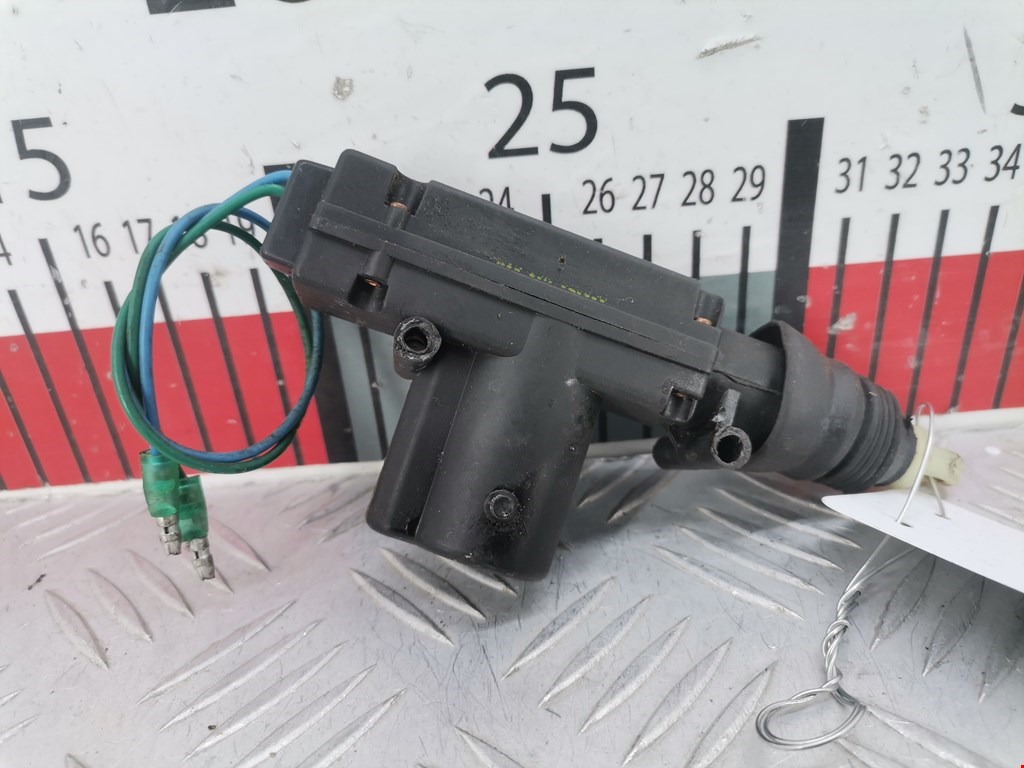 Активатор замка двери SUBARU Legacy 1998-2004