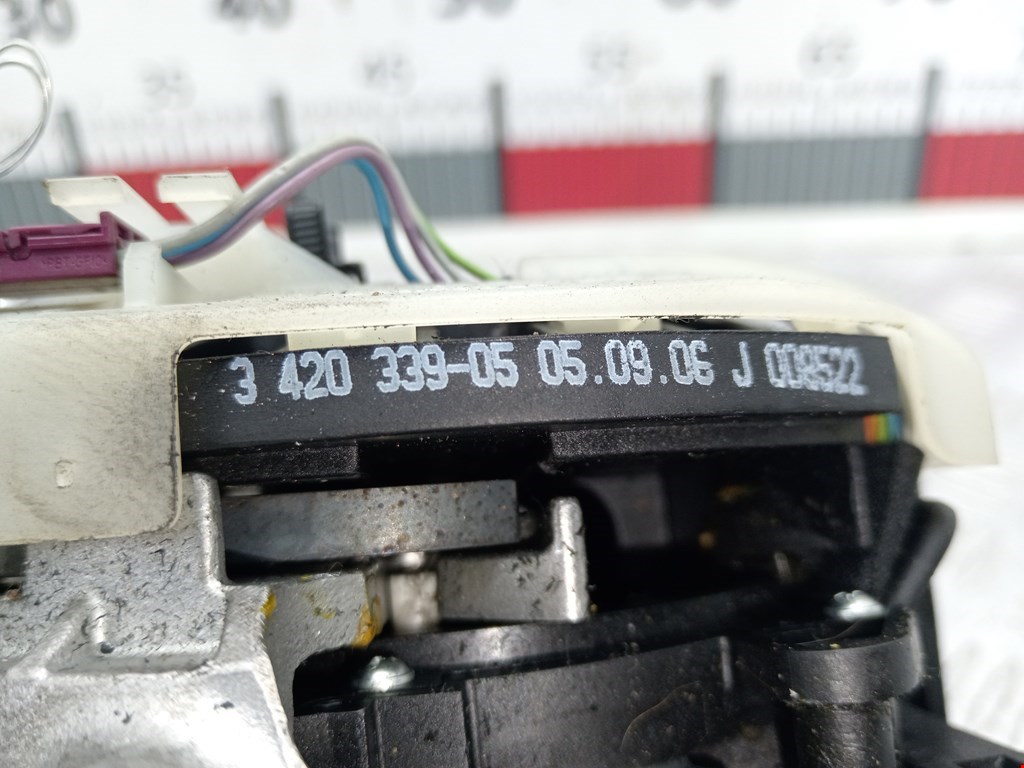 Кулиса (селектор) АКПП/МКПП в салоне BMW X3 E83 2003-2010