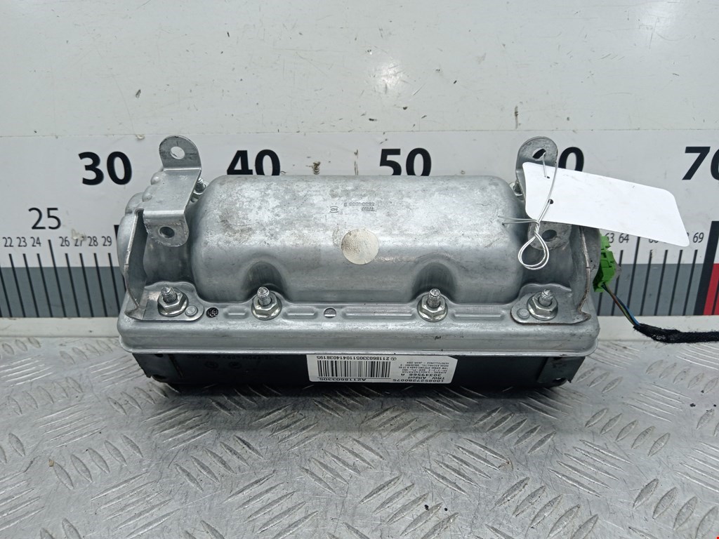 Подушка безопасности пассажирская (в торпедо) MERCEDES-BENZ E-Class W211, S211 2002-2009