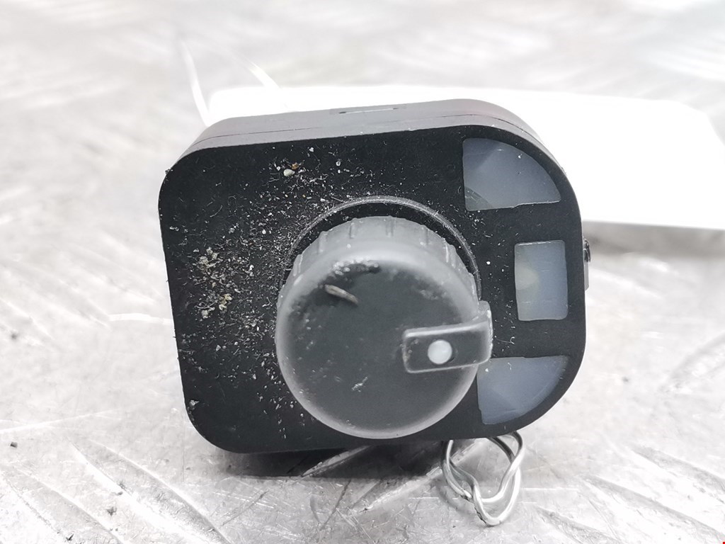 Блок управления зеркалами AUDI A3 8P 2003-2013