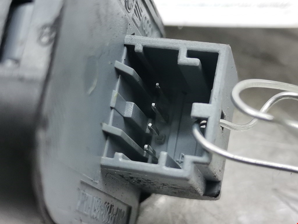 Блок управления зеркалами AUDI A3 8P 2003-2013