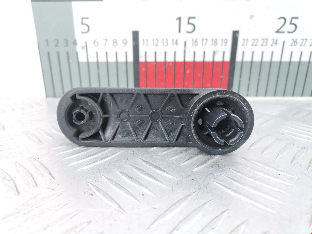 Ручка стеклоподъемника RENAULT Megane I 1996-2002
