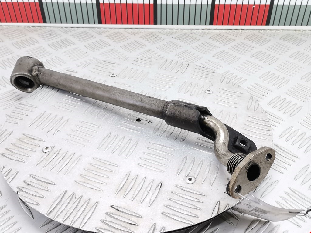 Трубка нагнетателя VOLKSWAGEN Passat B6 2005-2011