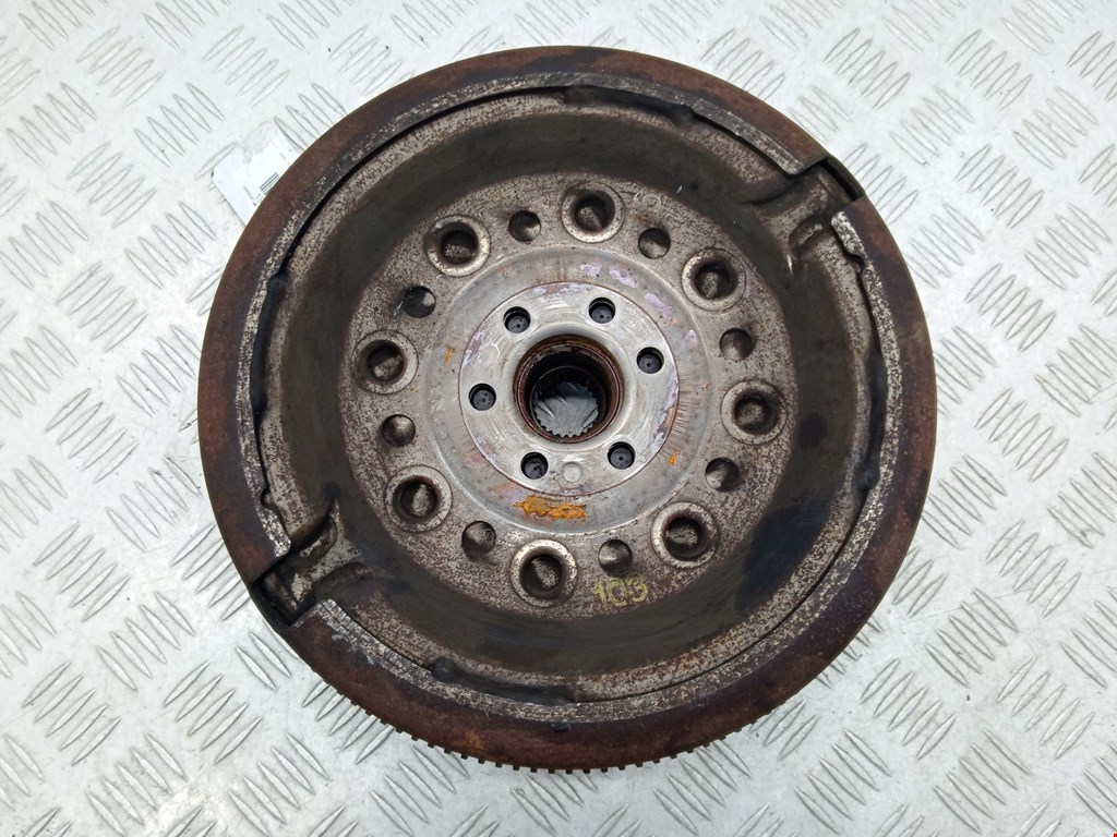 Маховик (демпфер сцепления) Volkswagen Tiguan 1 (2007-2016)
