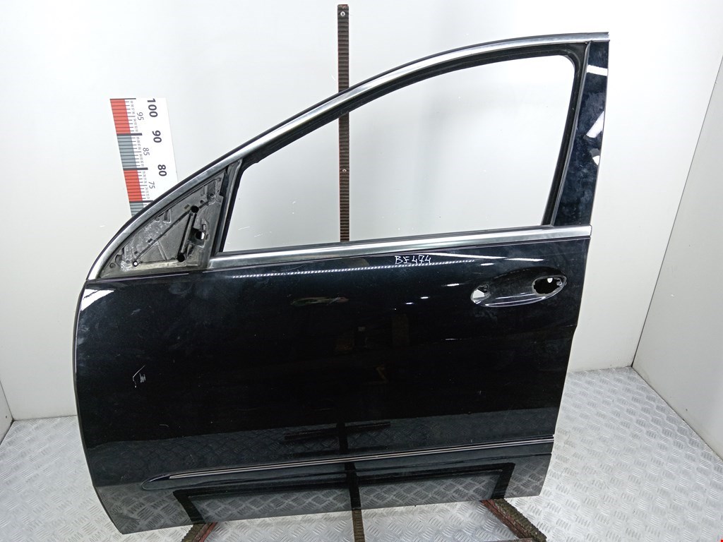 Дверь передняя левая Mercedes R-Class (W251) (2005-2017)