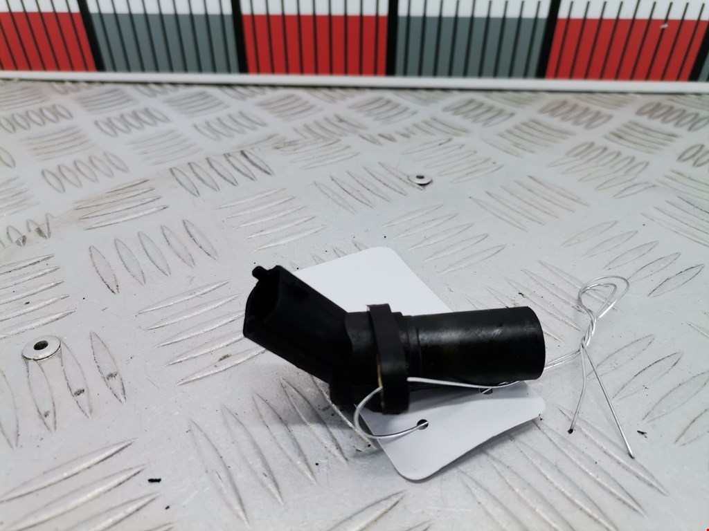 Датчик положения коленвала OPEL Corsa D 2006-2014