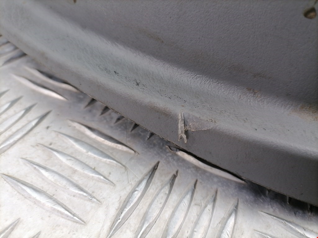 Обшивка двери задняя левая TOYOTA Hilux VII AN10 AN 20 AN30 2005-2015