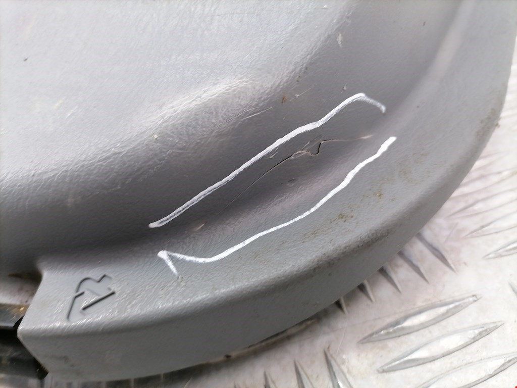 Обшивка двери задняя левая TOYOTA Hilux VII AN10 AN 20 AN30 2005-2015