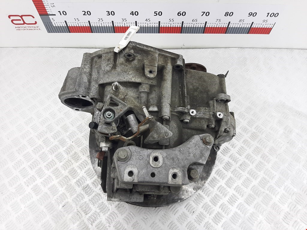 МКПП (Механическая коробка переключения передач) VOLKSWAGEN Golf V 2003-2009