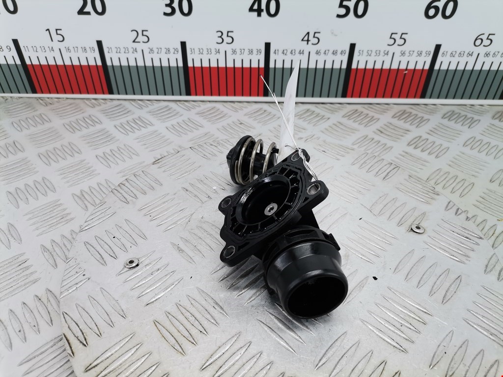 Корпус термостата BMW 5er 5 серия F10/F11/F07 2009-2017