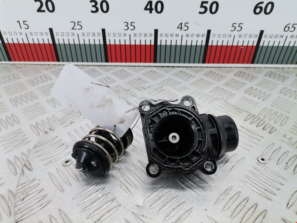 Корпус термостата BMW 5er 5 серия F10/F11/F07 2009-2017