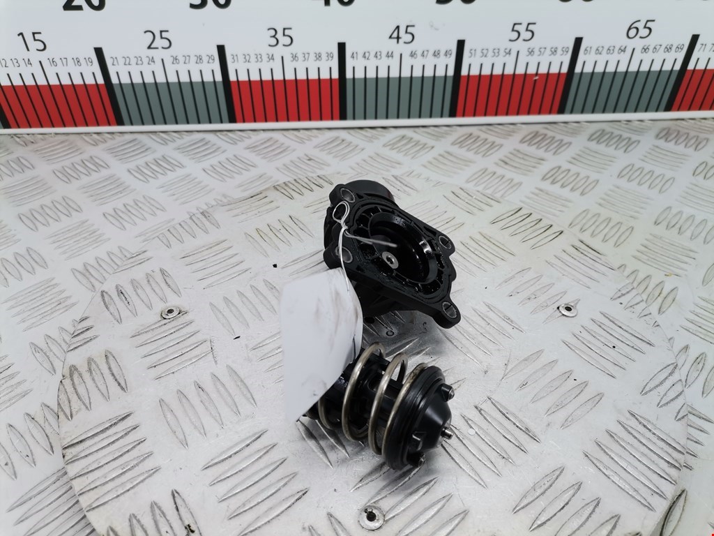 Корпус термостата BMW 5er 5 серия F10/F11/F07 2009-2017