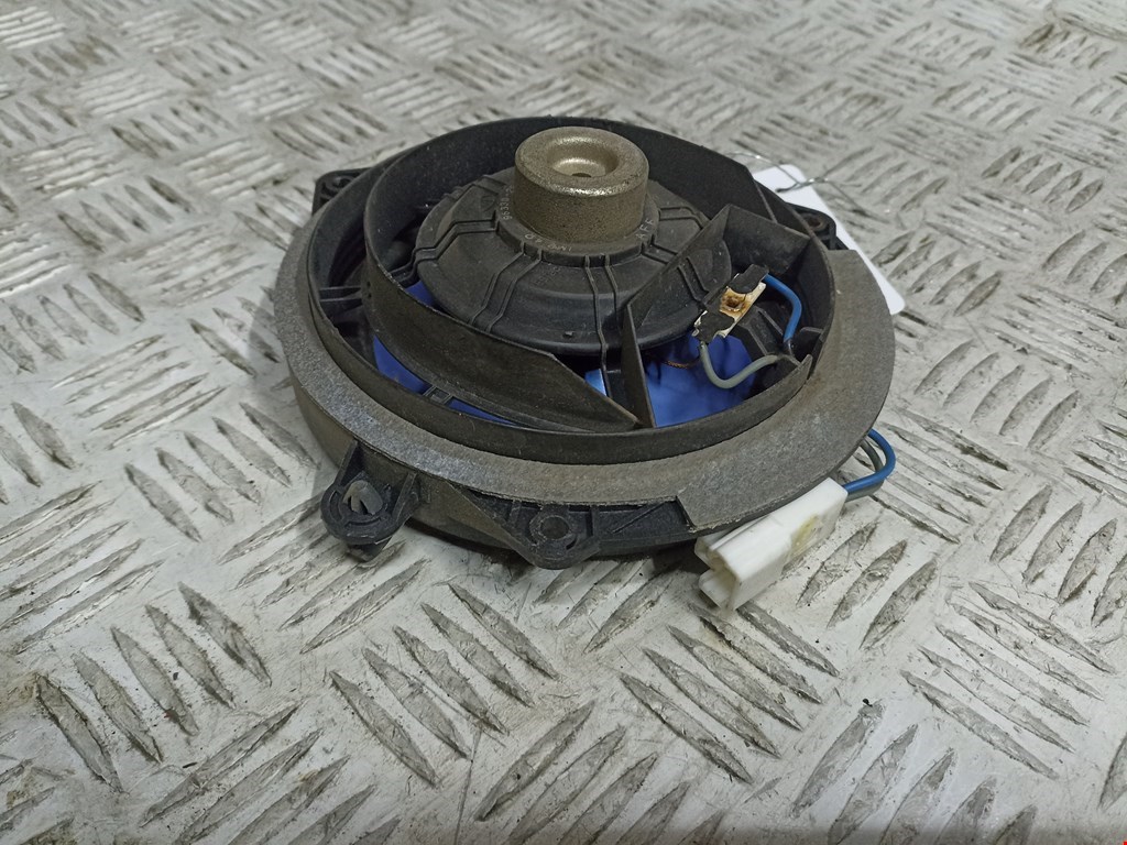 Динамик KIA Cerato I 2004-2009