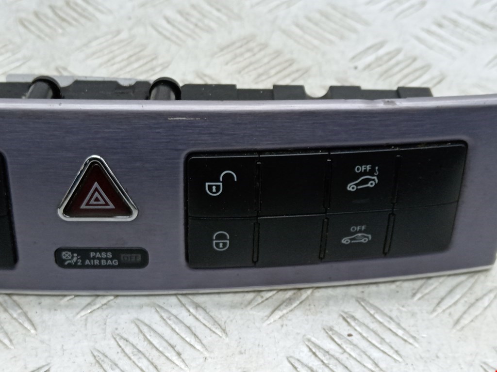 Блок кнопок MERCEDES-BENZ CLC-Class CL203 2008-2011