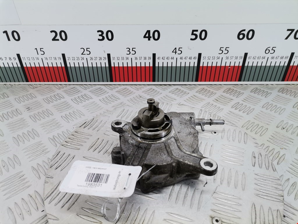 Насос вакуумный Toyota Corolla Verso 2 (2004-2009)