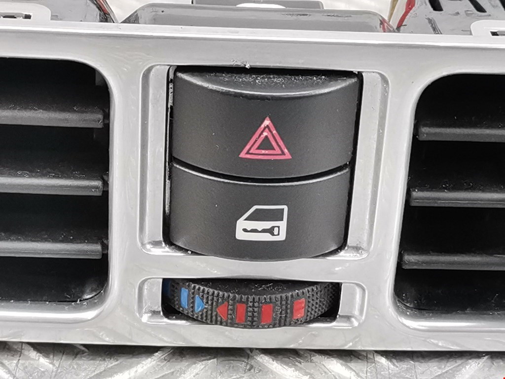 Дефлектор воздушный LAND ROVER Range Rover 2002-2012